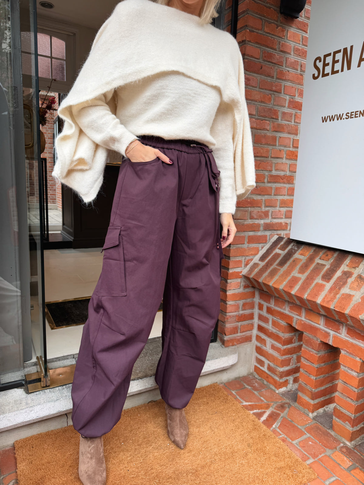 Beau Cargo Trousers Bordeaux