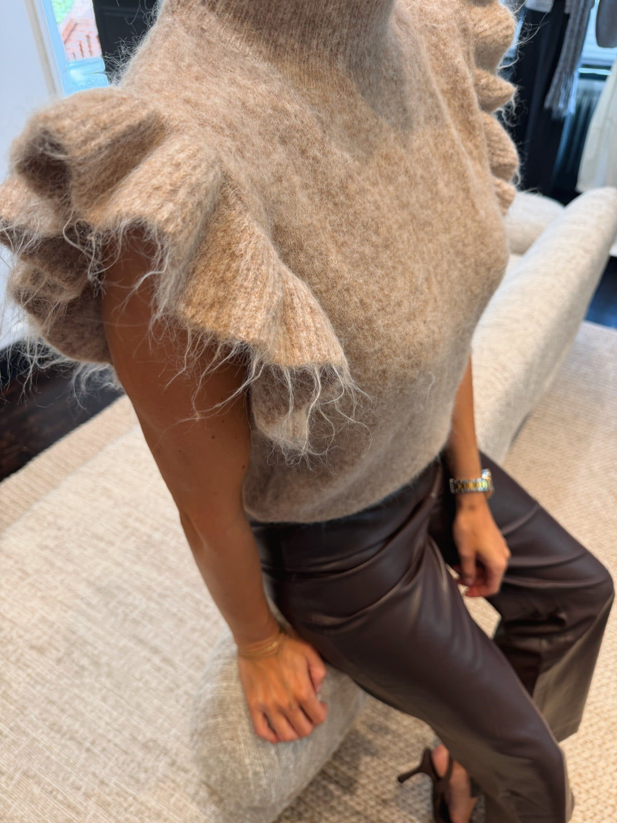 Maud Pull Beige