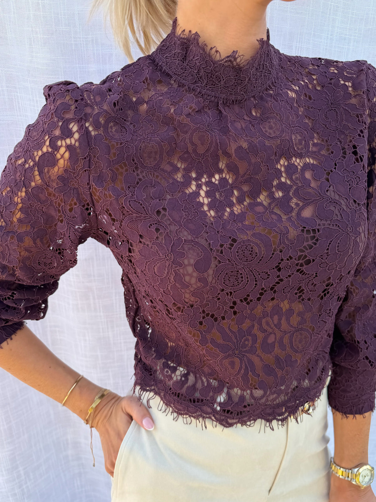 Aimée Lace Blouse Bordeaux