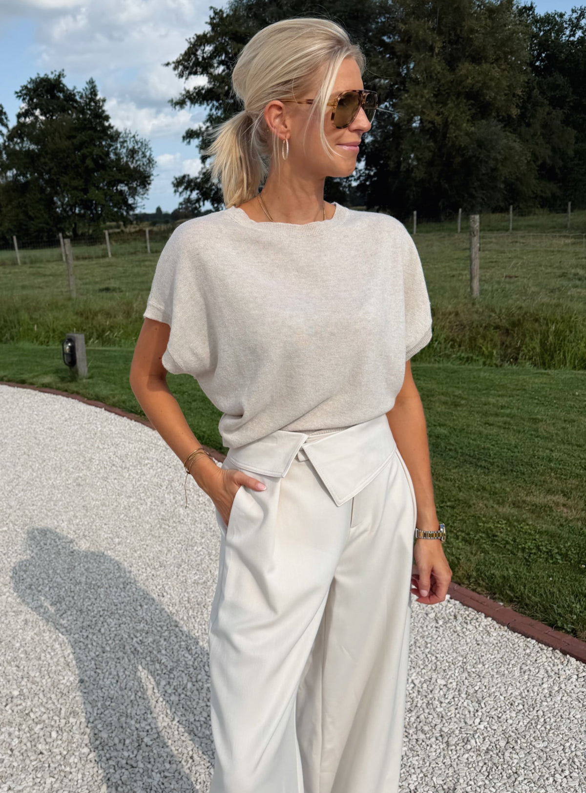 Mira Top Beige