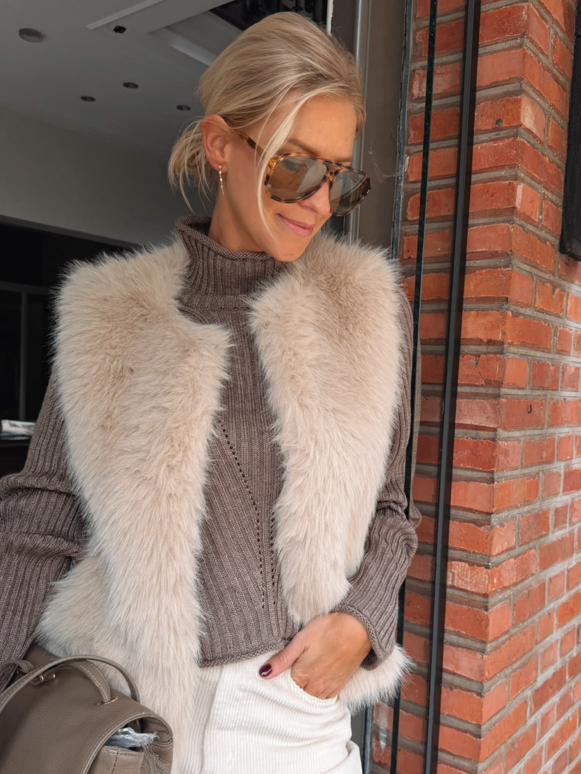 Luna Faux Fur Gilet Beige